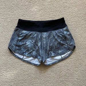 LULULEMON Speed Up MR Short 4” Lined Dimensional Icing Blue Multi Size 6 EUC